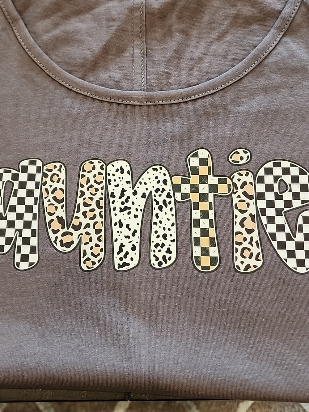 Auntie Graphic Scoop Neck Tee - Gray